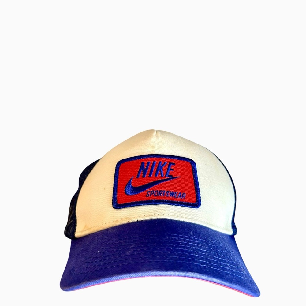 Nike Trucker Mesh Hat W/ Logo Patch SnapBack SAMPLE Logo On Side RARE Color